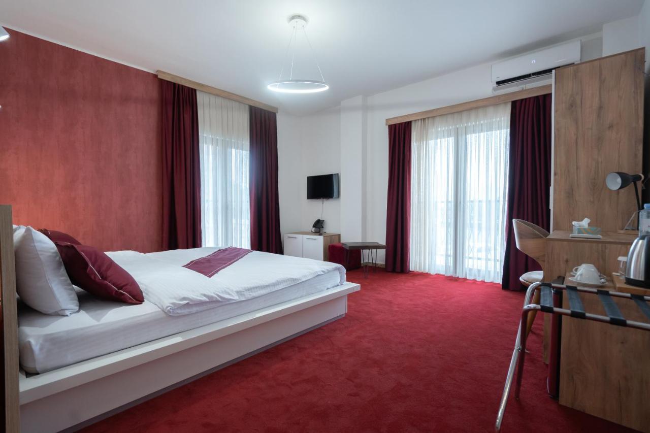 Austrian Palace Hotel Skopje Exterior foto